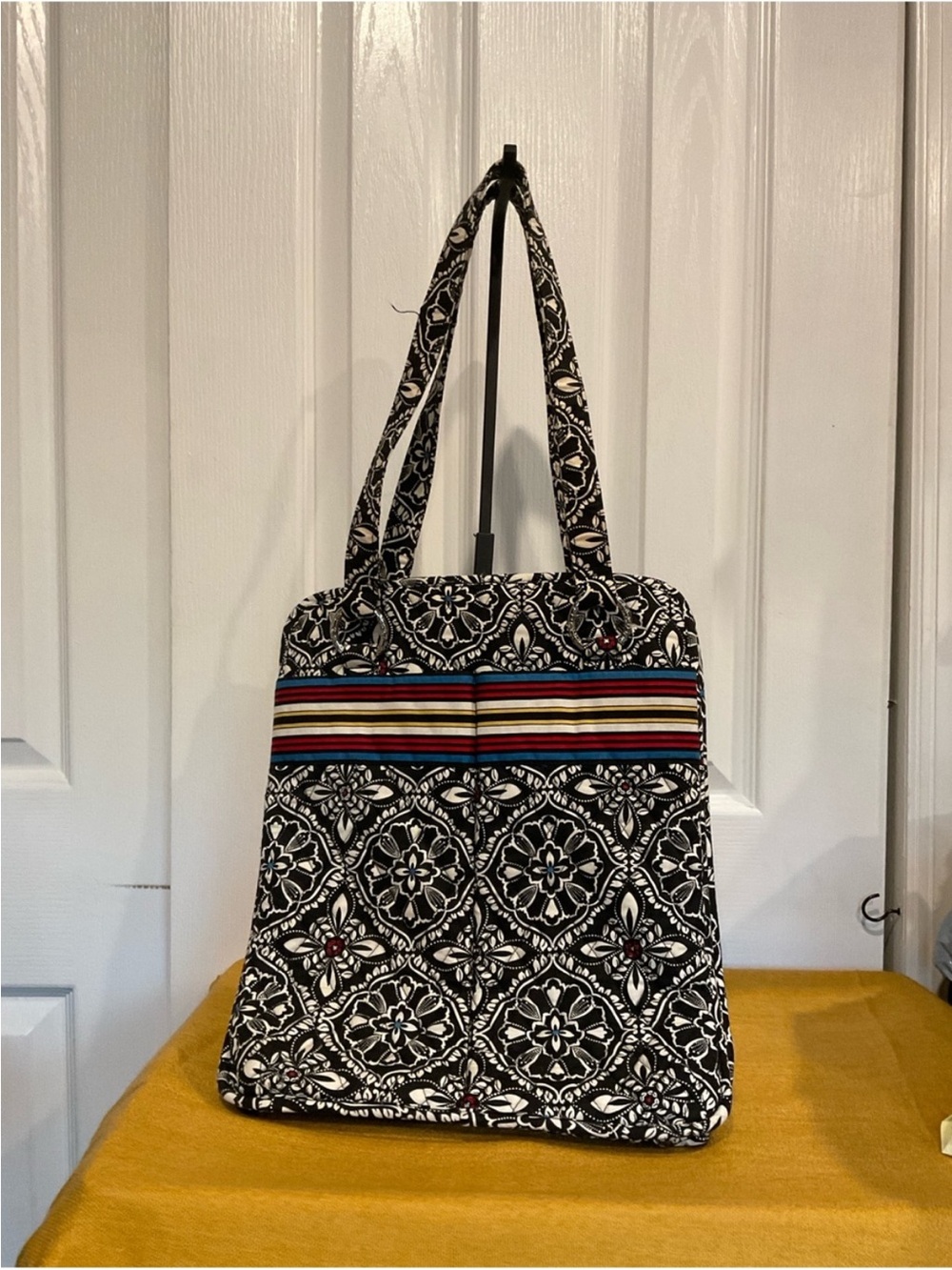 Vera Bradley Barcelona Black and White Floral